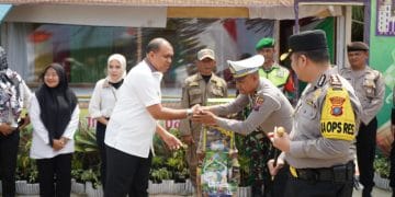 Pastikan Arus Balik Mudik Berjalan Lancar, Pj Bupati Bersama Kapolres Langkat Tinjau Pos Pelayanan Polres Langkat 