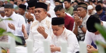 Ikuti Shalat Idul Adha di Stabat, Pj. Bupati Langkat Sebar Hewan Qurban ASN 2024