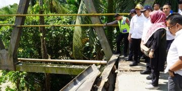 Pemkab Langkat Tinjau Titi Besi Penghubung Padang Tualang – Batang Serangan