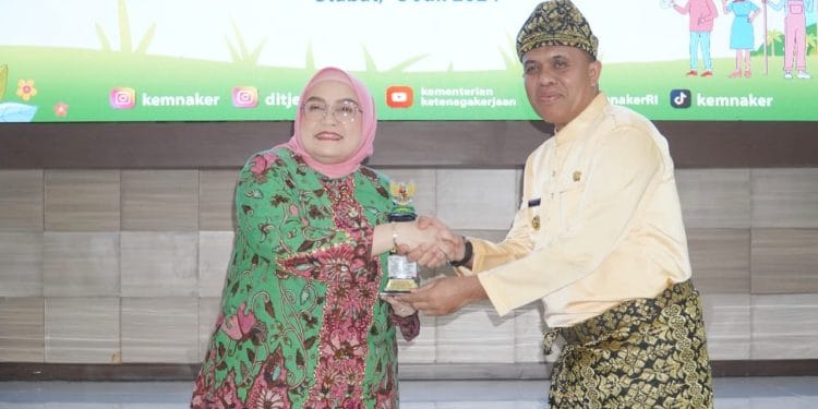 Pj. Bupati Langkat hadiri Dialog Edukasi Penerapan Kesetaraan Pencegahan Kekerasan Seksual di Tempat Kerja