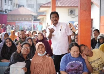 Pastikan Berjalan Lancar, Wali Kota Binjai Tinjau Langsung Penyaluran Beras CPP