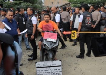 Beginilah Aksi Para Pelaku Saat Membakar Rumah Wartawan