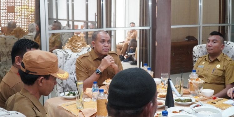 Pj Bupati Langkat Terima Audiensi Dari Kecamatan Tanjung Pura, Desa Teluk Bakung