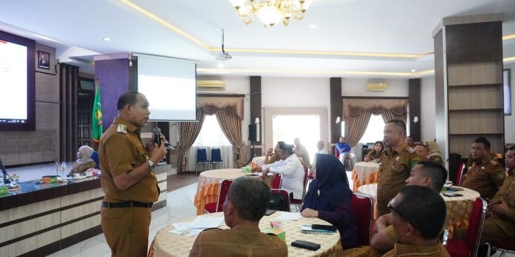 Pj Bupati Langkat Dorong Sinergitas antar OPD dalam Evaluasi Penurunan Stunting 2024