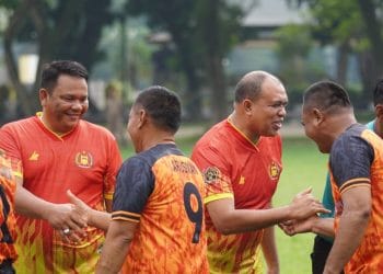 Pj Bupati Langkat Faisal Hasrimy Galang Persahabatan Dengan Pertandingan Bola