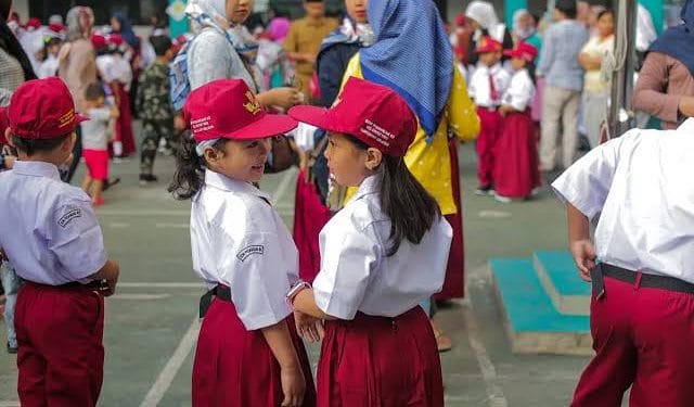 Besok, ASN Dihimbau Segera Balik Ngantor Setelah Ngantar Anak Sekolah Hari Pertama Masuk