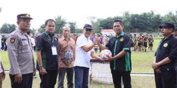 Turnamen Sepak Bola Tamansiswa Memperebutkan Piala Wali Kota Binjai 