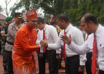 Pj. Bupati Langkat Pimpin Apel Gelar Pasukan untuk PON XXI: Personil Siap Demi Suksesnya Event Nasional