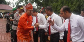 Pj. Bupati Langkat Pimpin Apel Gelar Pasukan untuk PON XXI: Personil Siap Demi Suksesnya Event Nasional