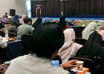 Ratusan Mahasiswa Antusias Hadiri Seminar Manfaat Pembangunan Infrastruktur Jalan