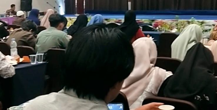 Ratusan Mahasiswa Antusias Hadiri Seminar Manfaat Pembangunan Infrastruktur Jalan