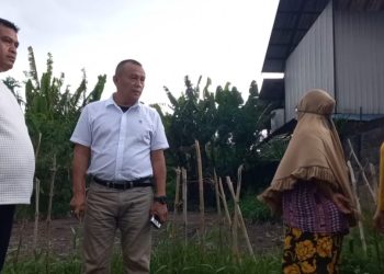 Anggota DPRD Hasian Siregar Akhirnya Bantu Warga Tersiksa Bau Limbah PKS