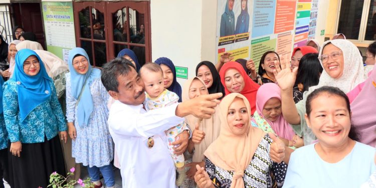 Wali Kota Binjai Apresiasi Kader Posyandu Kecamatan Binjai Timur