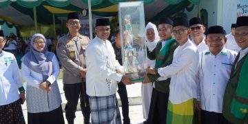 Peringatan Hari Santri Nasional 2024: Pj Bupati Langkat Faisal Hasrimy Sebut Santri Pilar Utama Masa Depan Bangsa
