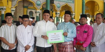 Pj. Bupati Langkat Faisal Hasrimy Gelar Safari Jumat: Pererat Silaturahmi dan Tingkatkan Keimanan Masyarakat