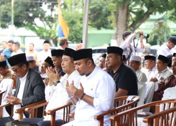 Berdoa Bersama Pemerintah Kota Binjai dengan Pengajian Silaturahmi Sejuta Umat