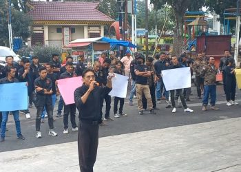 Kantor DPRD Binjai Kembali Didemo Soal Jalan Rusak Tak Kunjung Diperbaiki
