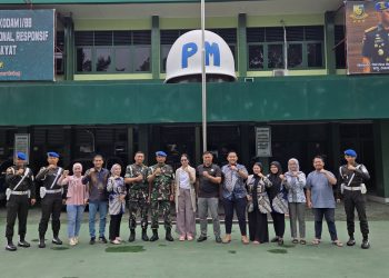 Denpom I/5 Medan Gelar Jumat Berkah Bersama DGR Group