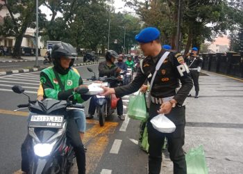 Gelar Jumat Berkah, Dandenpom I/5 Medan: Mari Bersama Kita Tingkatkan Nilai-nilai Kemanusiaan