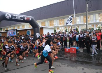 Wawako Binjai Melepas Peserta Fun Run 5K Sekaligus Sapa Warga di CFD