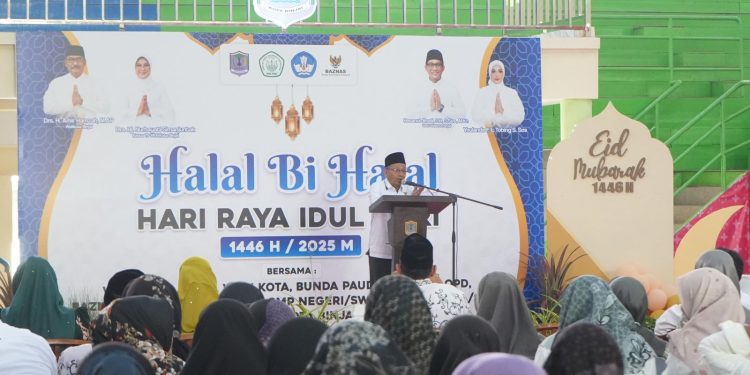 Hadiri Halalbihalal Tenaga Pendidik se-Kota Binjai, Wali Kota Ajak Jadikan Idulfitri Sebagai Tonggak Awal Membuka Lembaran Baru