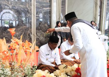 Wali Kota dan Wakil Wali Kota Binjai Hadiri Halalbihalal dan Tepung Tawar Jamaah Calon Haji