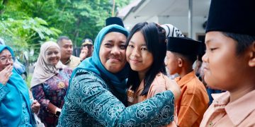 Ny. Endang Syah Afandin Serahkan Bantuan untuk Disabilitas: Dorong Semangat Raih Cita-Cita