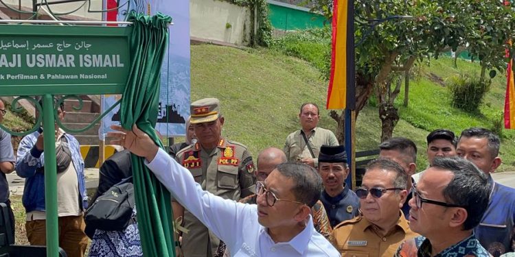Wali Kota Binjai Turut Menghadiri Peresmian Nama Pahlawan Nasional Jadi Nama Jalan di Pusat Kota Bukittinggi