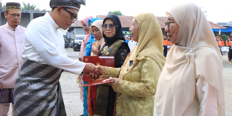 Upacara Hardiknas 2025, Wawako Binjai: Wujudkan Pendidikan Bermutu Untuk Semua