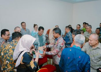 Wali Kota Binjai Lakukan Penggalangan Donasi Palestina Saat Rapat Paripurna