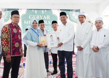 Bupati Langkat Syah Afandin Zikir Akbar Bersama Masyarakat, Haru Dengarkan Lansia Baca Al-Qur’an