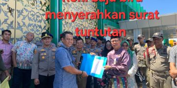 Aliansi Masyarakat Dumai Menggelar Aksi Demo Depan MPP AMN Menuntut Penegakan Perda Hiburan