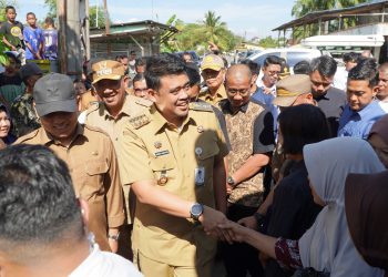 Bupati Langkat Dampingi Gubernur Sumut Tinjau Pengerukan Waduk Tanjung Pura