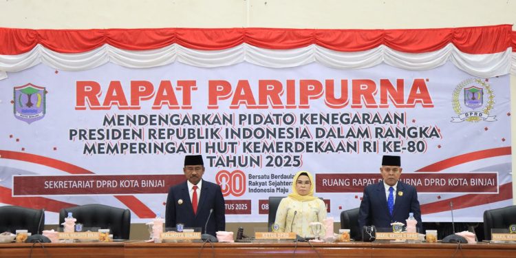 Rapat Paripurna DPRD Kota Binjai Mendengarkan Pidato Kenegaraan Presiden RI Dalam Rangka HUT Ke-80 Kemerdekaan RI