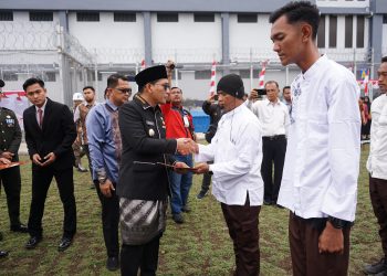 Peringatan HUT Ke-80 RI, Wawako Serahkan SK Remisi Kepada Warga Binaan Lapas Kelas IIA Binjai