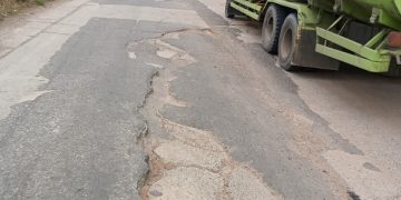 Ruas Jalan Nasional Desa Mamugo Tanah Putih Rohil Menuju Bukit Timah Mekarsari Dumai Selatan Rusak Parah