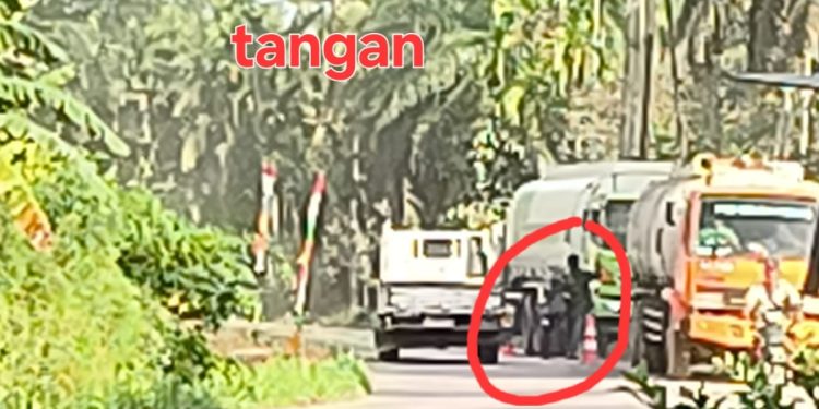 Beredar Vidio Diduga Pungli Jl. PU Lama Lubuk Gaung Mengundang Perhatian Warganet, APH Didesak Melakukan Penertiban