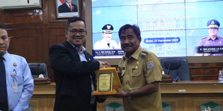 Pemko Binjai dan Kejari Binjai Tandatangani MoU Penanganan Masalah Hukum Perdata dan Tata Usaha Negara