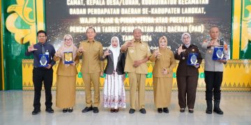 PAD Langkat 2024 Over Target, Syah Afandin Beri Penghargaan kepada Penggerak Pajak Daerah