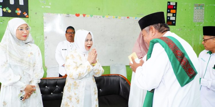 Bupati Langkat Ajak Santri Langkat Kawal Indonesia Menuju Peradaban Dunia