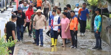 Gotong Royong Pasca Bencana Banjir, Wali Kota Binjai Tinjau Langsung Lokasi