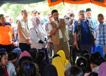 Kepala BNPB Tinjau Langsung Banjir Langkat, Pastikan Penanganan Pasca Banjir Dengan Cepat
