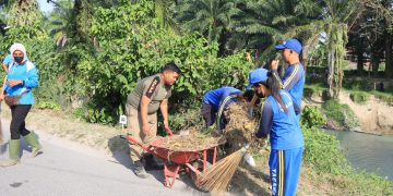Gotong Royong Gerakan Indonesia Asri, Pemko Binjai Tanam 50 Bibit Pohon di Sekitar Pasar Tavip
