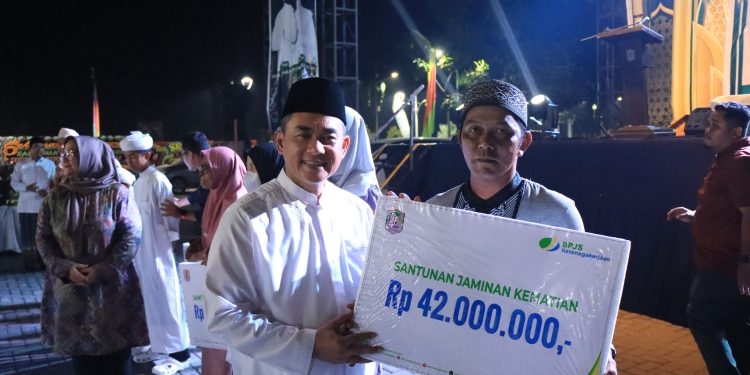 Ramadhan Rakyat 2026 Kota Binjai Resmi Ditutup, Sekdako Ajak Masyarakat Amalkan Nilai Al-Qur’an