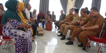 Bupati Syah Afandin Respons Cepat Aspirasi Warga Besitang Terdampak Banjir