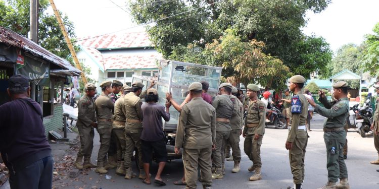 Penertiban PKL di Kawasan RS Kesrem, Pemko Binjai Dorong Penataan Ruang yang Lebih Rapi