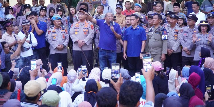 Bupati Langkat Syah Afandin Temui Korban Banjir, Siap Perjuangkan Bantuan Jaminan Hidup ke Pusat