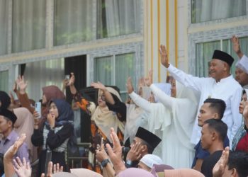 Bupati Syah Afandin Lepas 45 JCH Kloter 4, Titip Doa untuk Langkat dan Indonesia