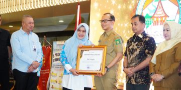 Syah Afandin Bawa Langkat Raih Penghargaan Nasional Pembangunan Keluarga Berkualitas