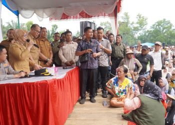 Plt. Bupati Tiorita Kawal Percepatan Bantuan Banjir, Tegaskan Siap Berjuang Bersama Warga Langkat